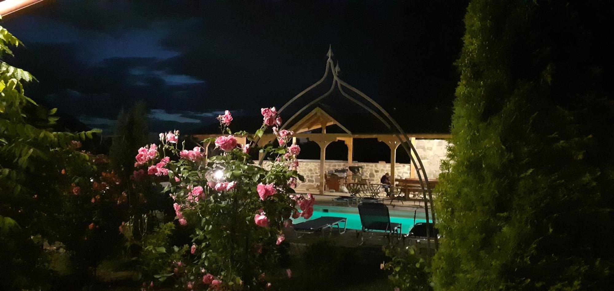 Gasthaus Maria Borlova Ngoại thất bức ảnh