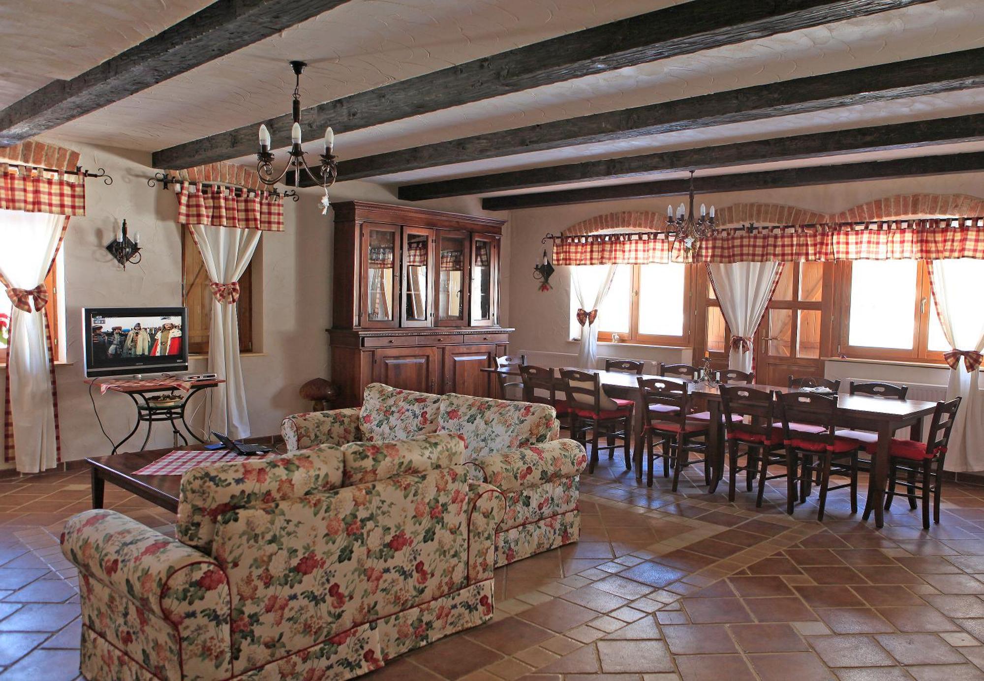 Gasthaus Maria Borlova Ngoại thất bức ảnh